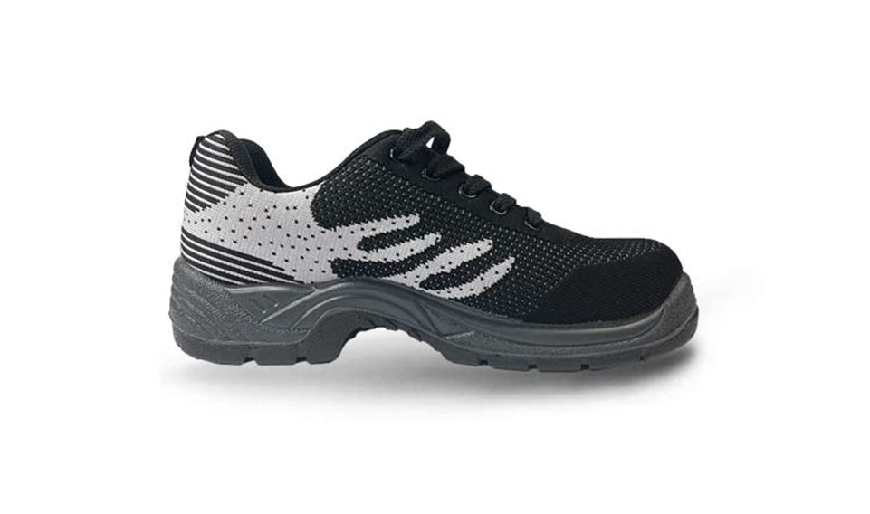 對(duì)于電力工作者，絕緣鞋為什么是必需品