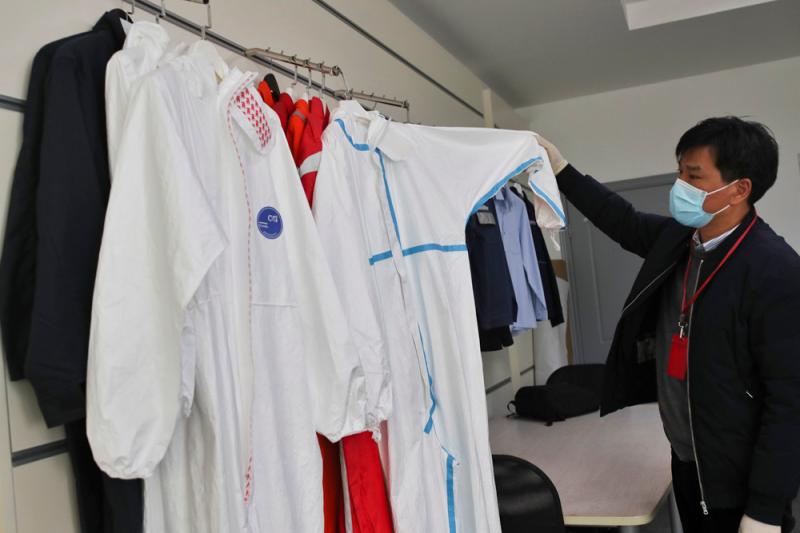 上海沒有防護(hù)服生產(chǎn)企業(yè)？誠格防護(hù)服僅5天就轉(zhuǎn)產(chǎn)！